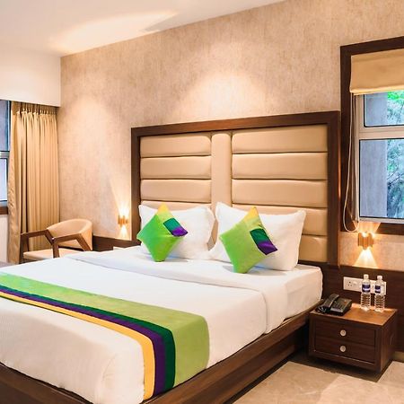 Treebo Serenity Inn, Koregaon Park Pune Exteriör bild