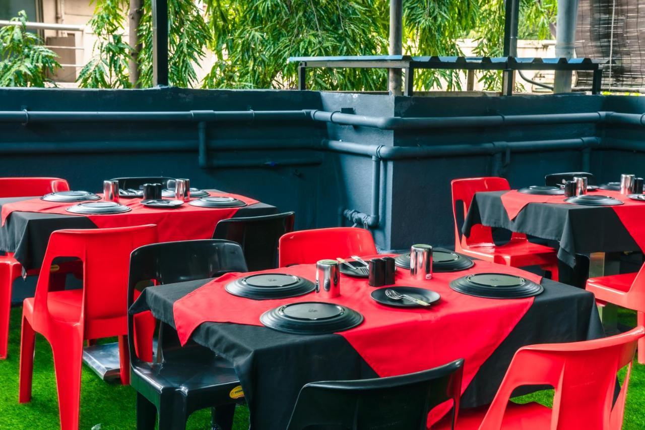 Treebo Serenity Inn, Koregaon Park Pune Exteriör bild