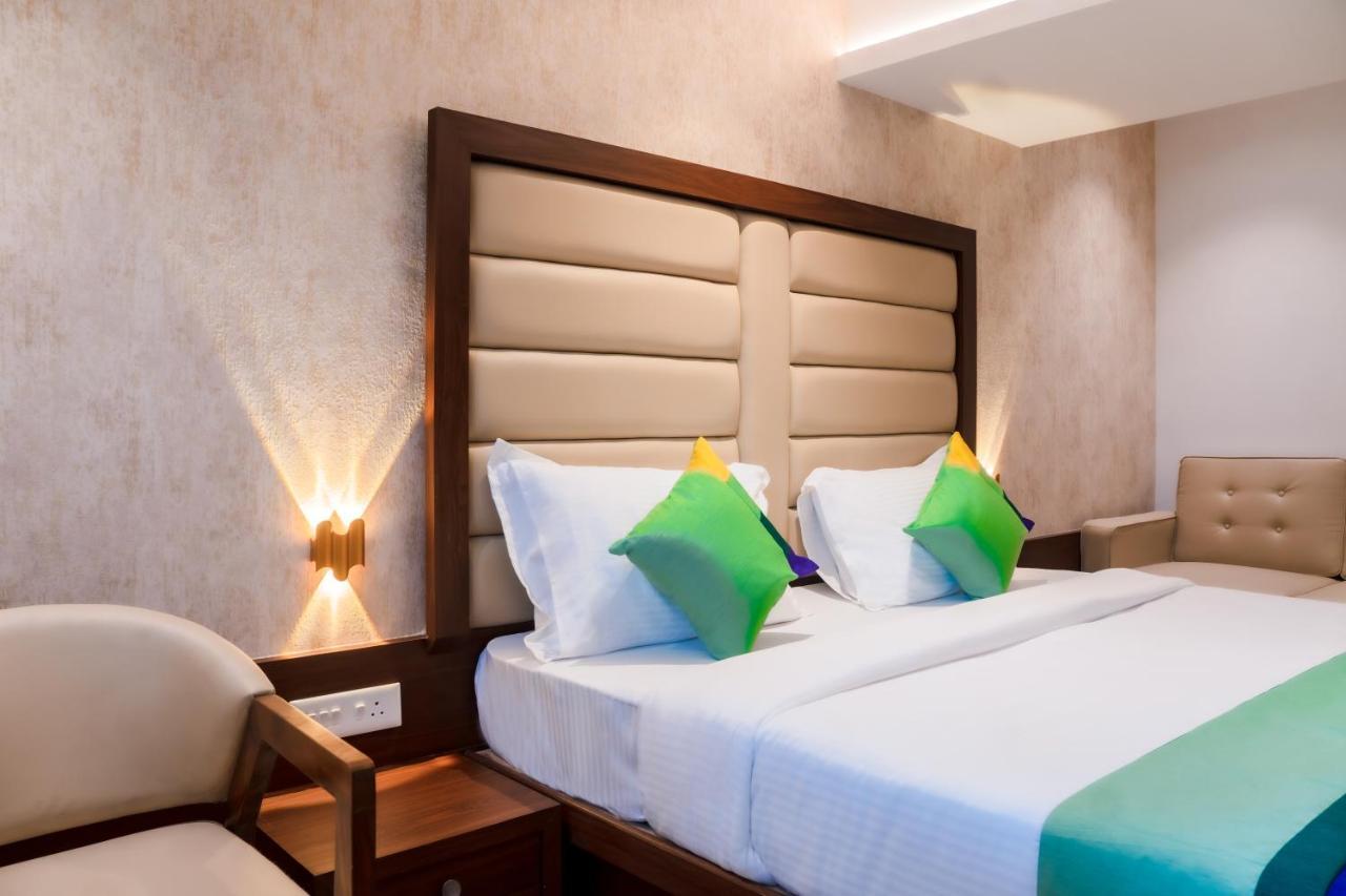 Treebo Serenity Inn, Koregaon Park Pune Exteriör bild