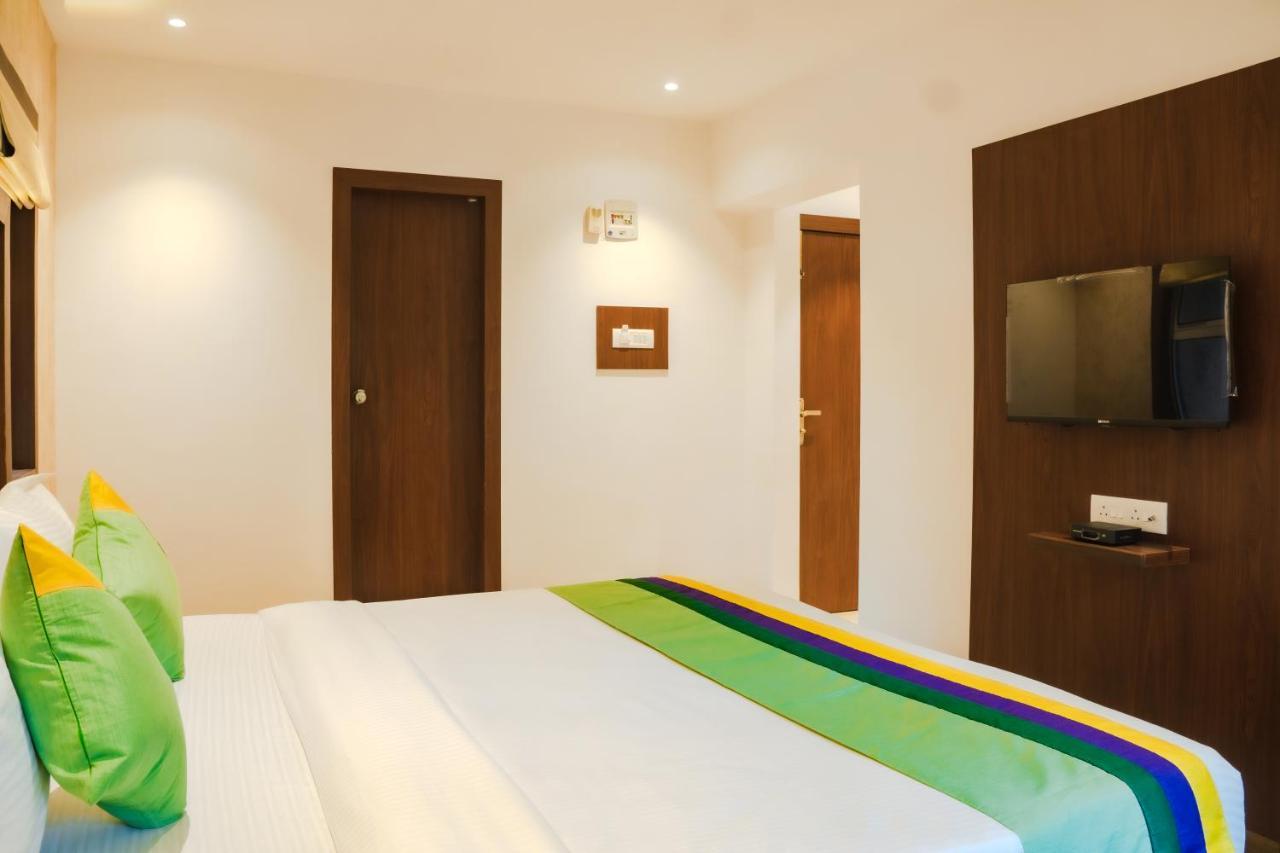 Treebo Serenity Inn, Koregaon Park Pune Exteriör bild
