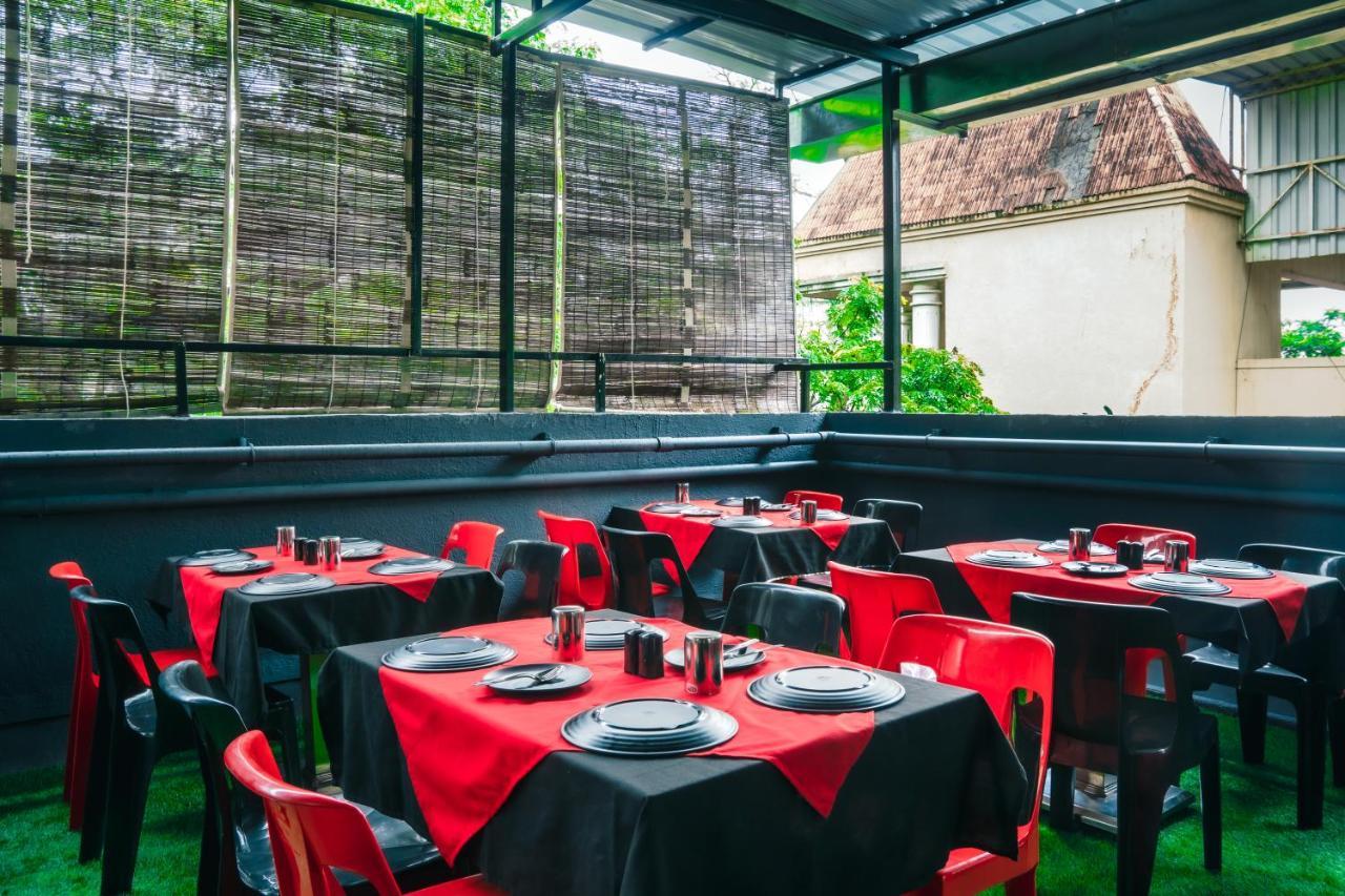 Treebo Serenity Inn, Koregaon Park Pune Exteriör bild