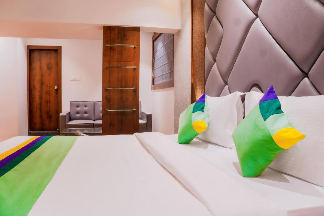 Treebo Serenity Inn, Koregaon Park Pune Exteriör bild